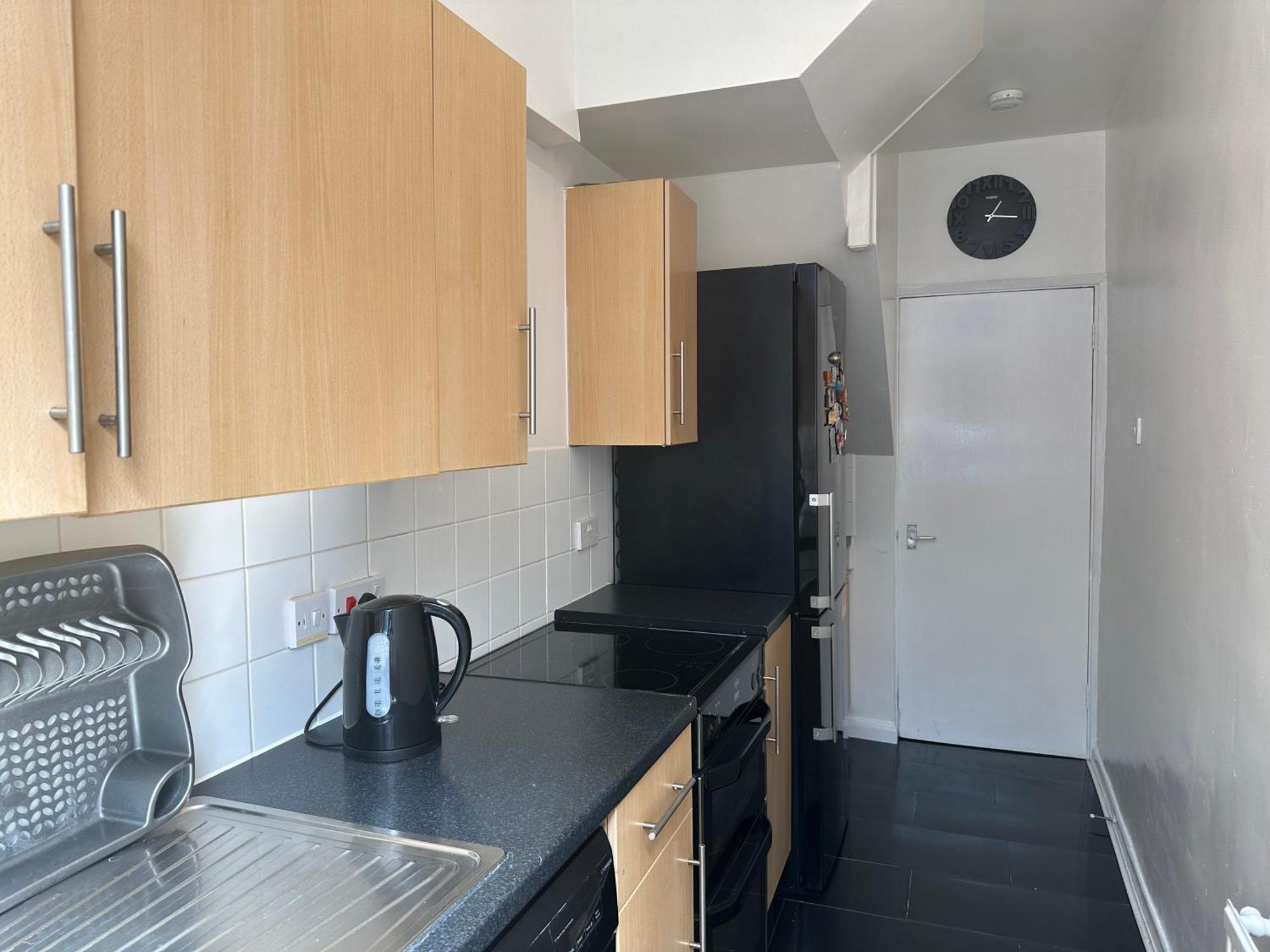 Experience London With Easy Villa Bromley Exterior photo